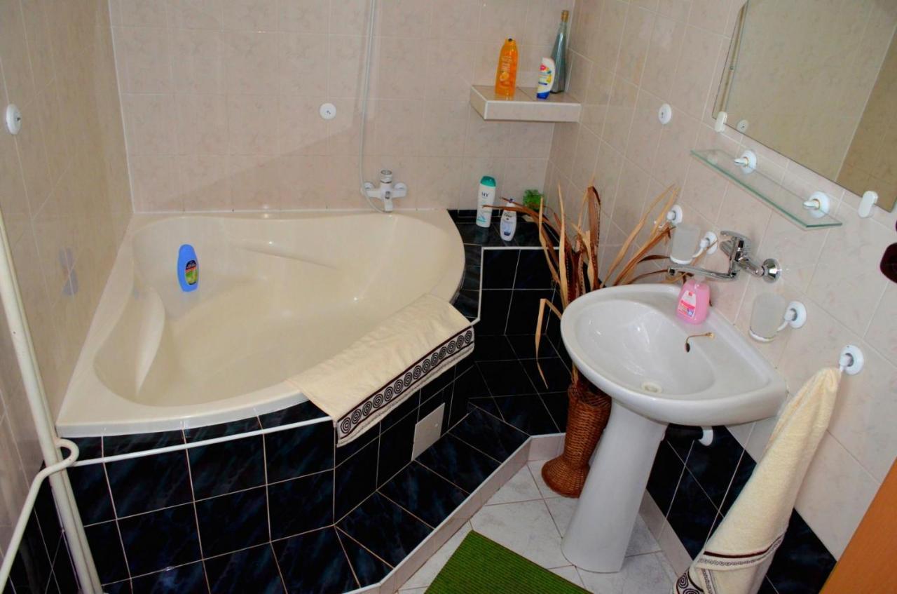 Apartmány Riviéra&Vila Deluxe Liptov Bešeňová Ruzomberok Exterior foto
