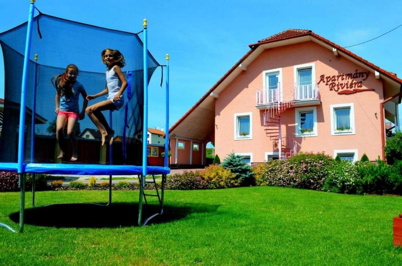 Apartmány Riviéra&Vila Deluxe Liptov Bešeňová Ruzomberok Exterior foto